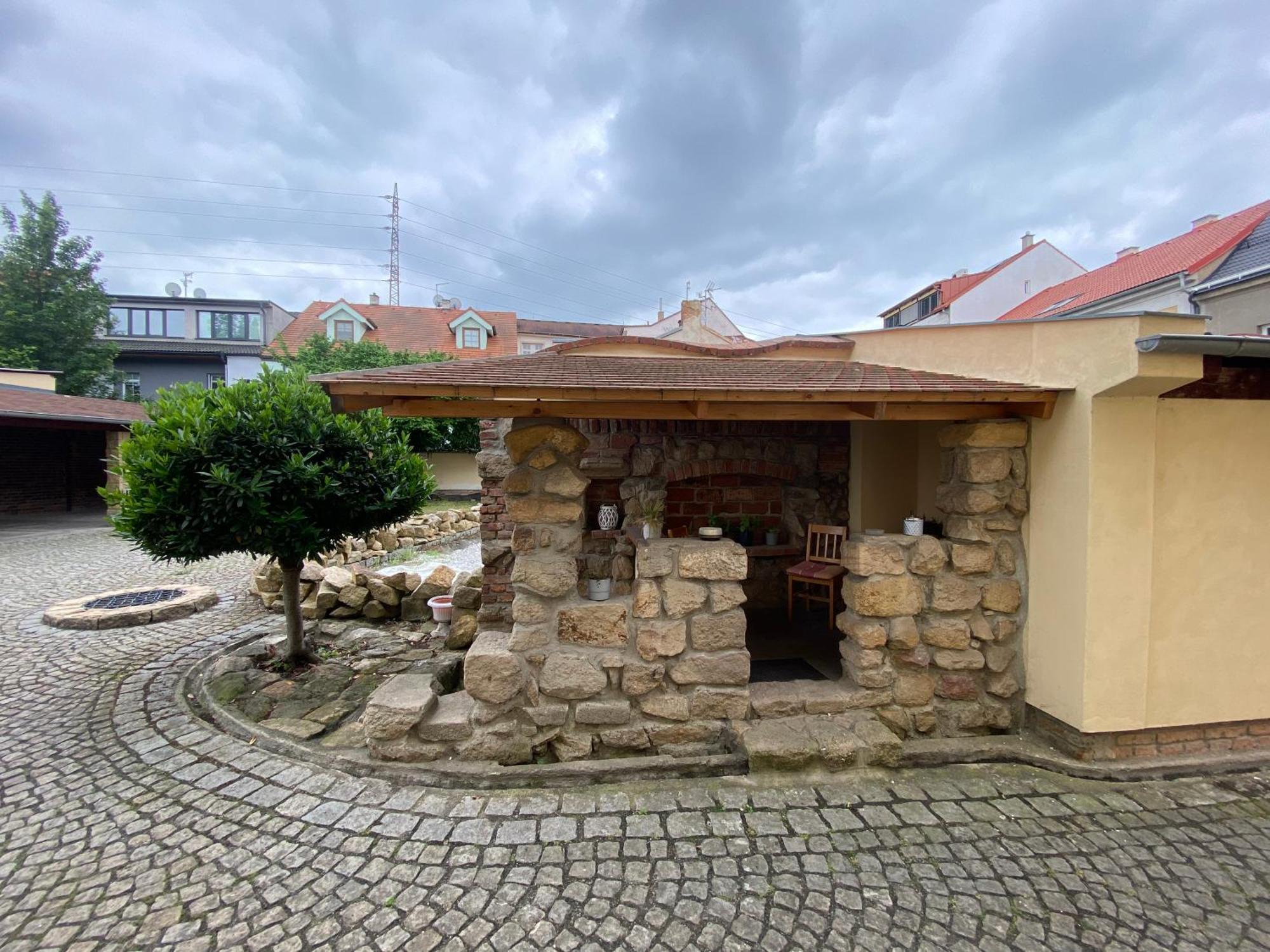 Vila Lucia - Apartman 1 Plzen Exterior photo